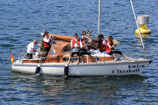 松宸因伤缺 松宸因伤缺